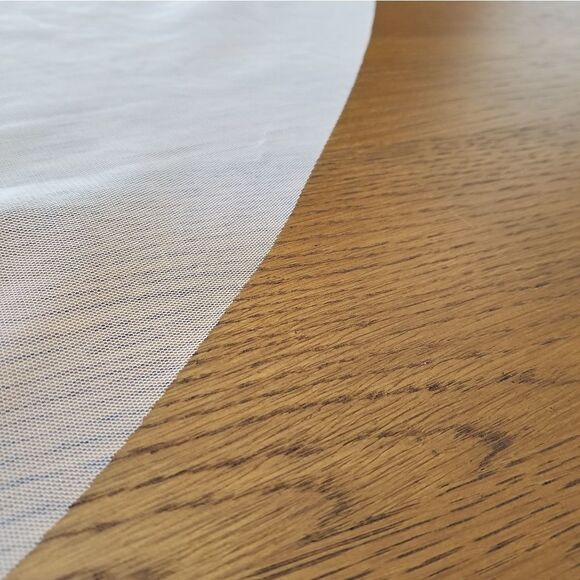 Ivory / White Fingertip tulle wedding veil - Picture 8 of 10